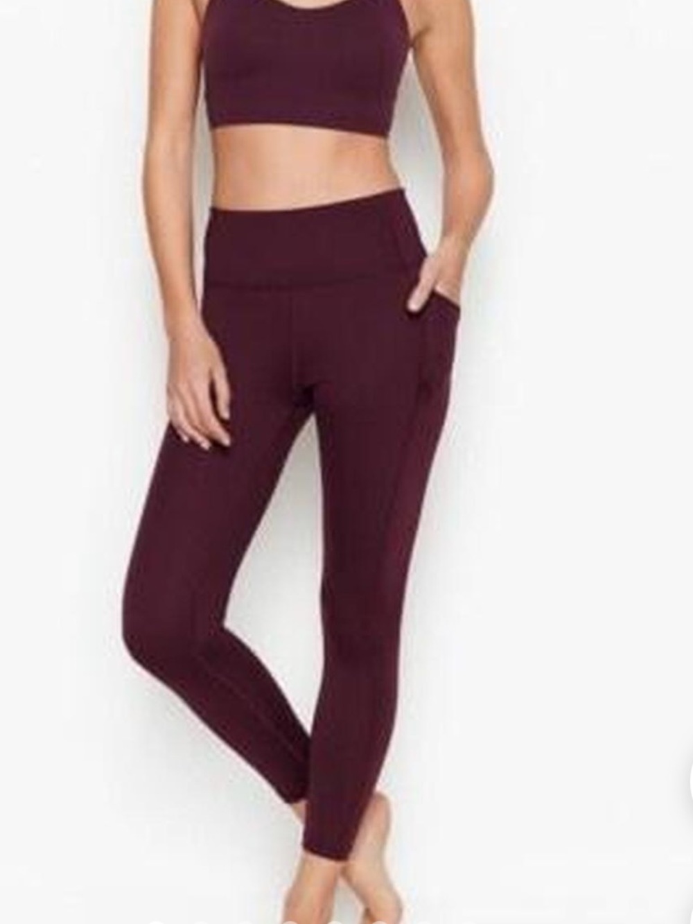 Victoria Secret PINk Burgundy Active Leggings. Size Medium.